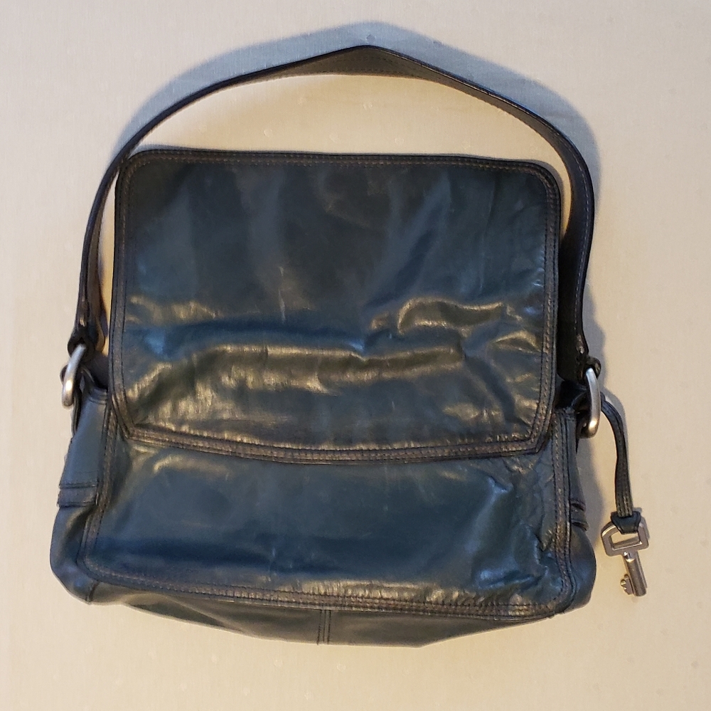 Fossil Green Shoulder Bag - Picture 4 of 15
